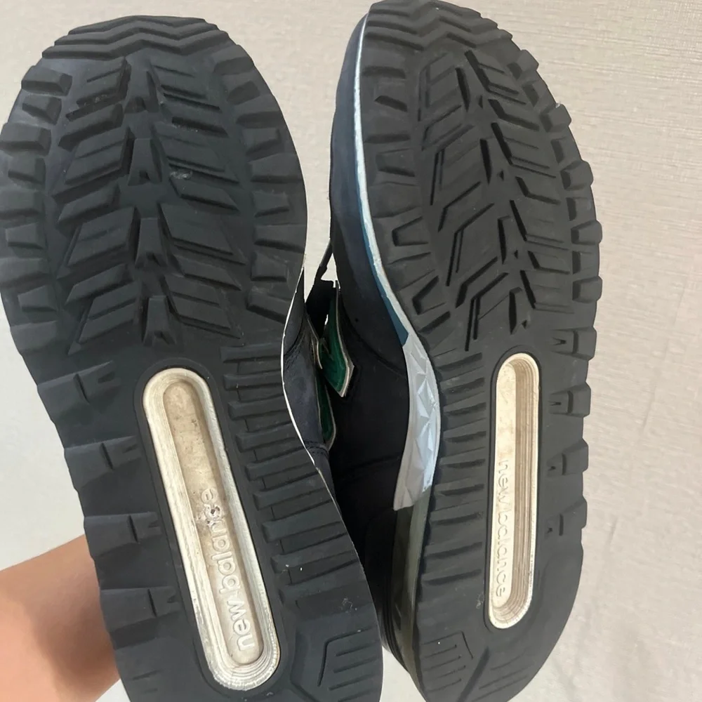 New Balance 574 Classic Size 9 Gray Blue Green  Multi Shoes - Picture 6 of 10